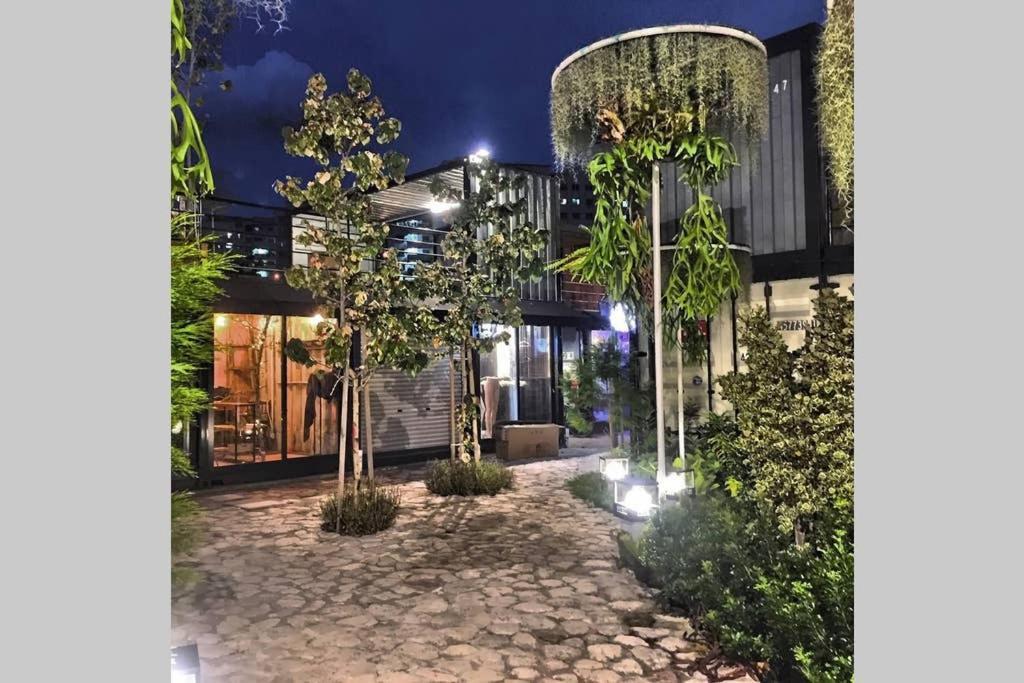 Ees Whale House - Homestay 3 Min Walk To Beach Batu Feringgi Exteriör bild
